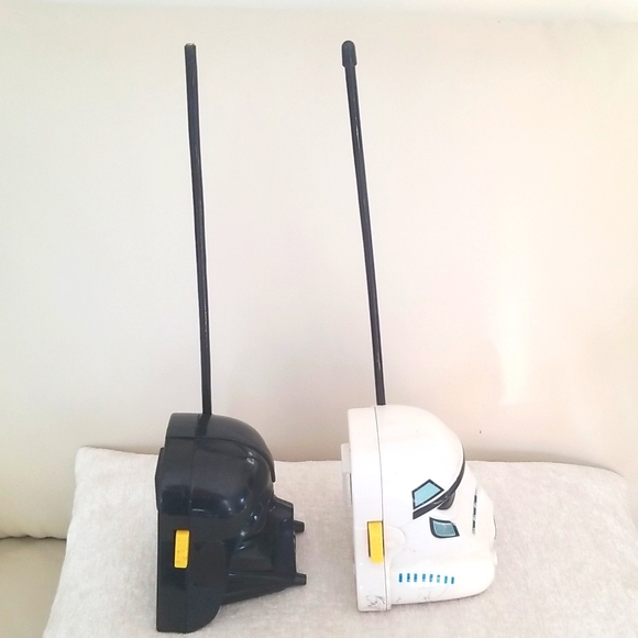 Vintage 1994 Darth Vader, Stormtrooper Star Wars walkie talkies. - Picture 4 of 6